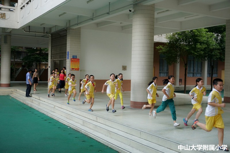  心系安全，警钟长鸣