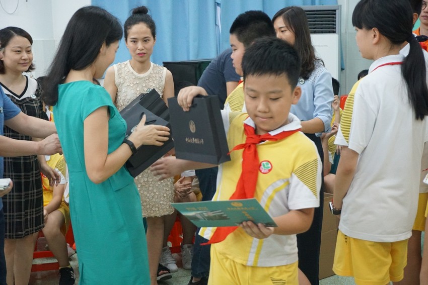 中大附小六年级毕业活动圆满成功